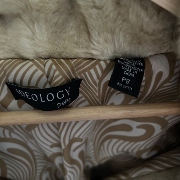 Petite S Ideology Faux Fur Jacket Gorgeous - Picture 5 of 9